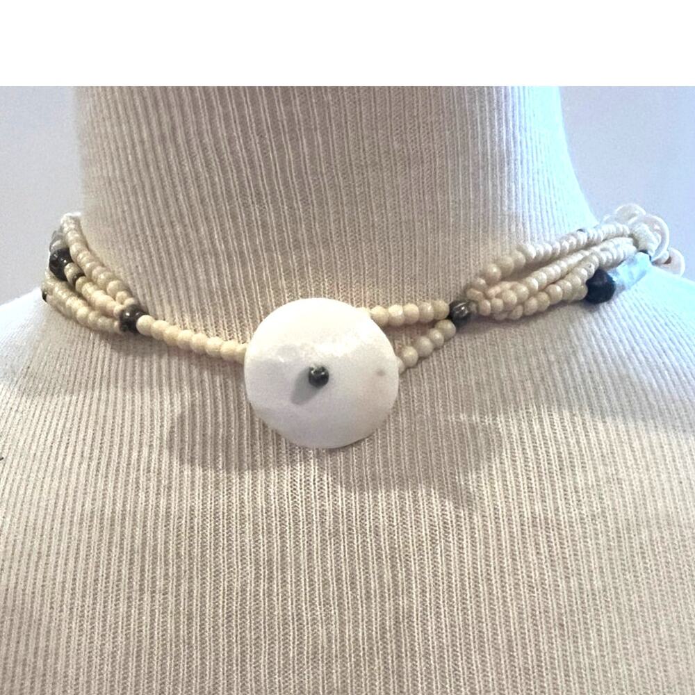 Bohemian Handmade Shell, Silver Beaded Fashion Jewelry Necklace - 12" in length - Picture 3 of 4